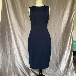 Body con sleeveless  dress, gently used